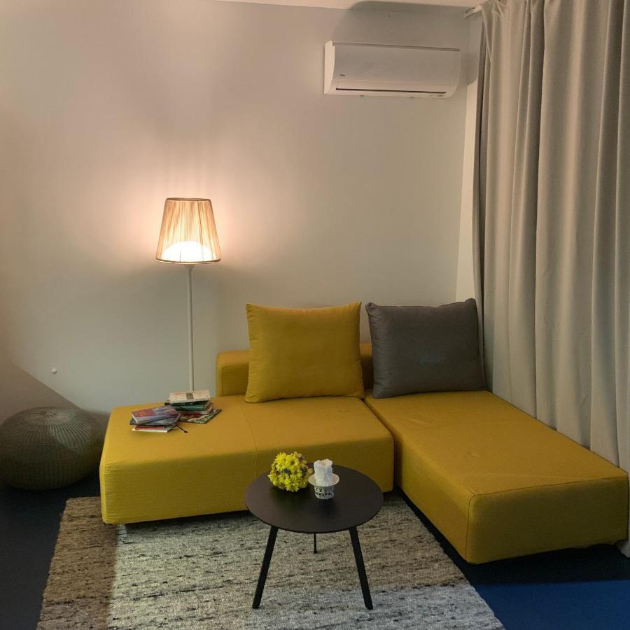 Genius Guest Unique Banovci Apartment 外观 照片